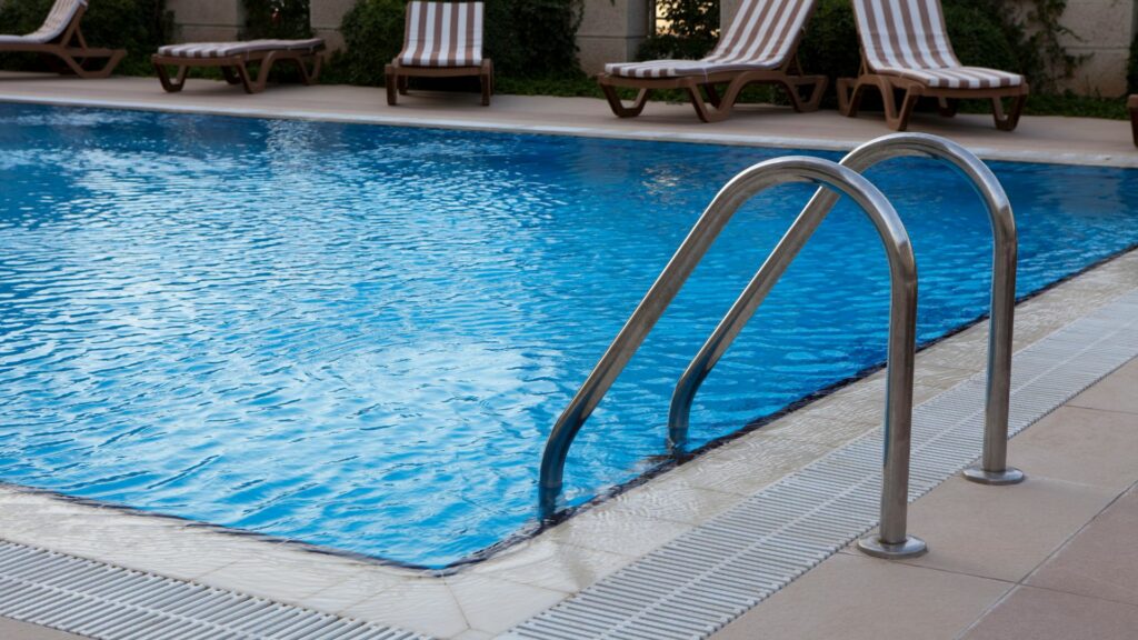 pool service in new york